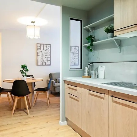 Grand 4 Avec Cinema Dans Centre * Rouen