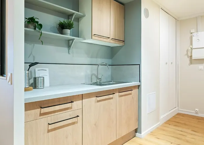 Grand 4 Avec Cinema Dans Centre * Rouen